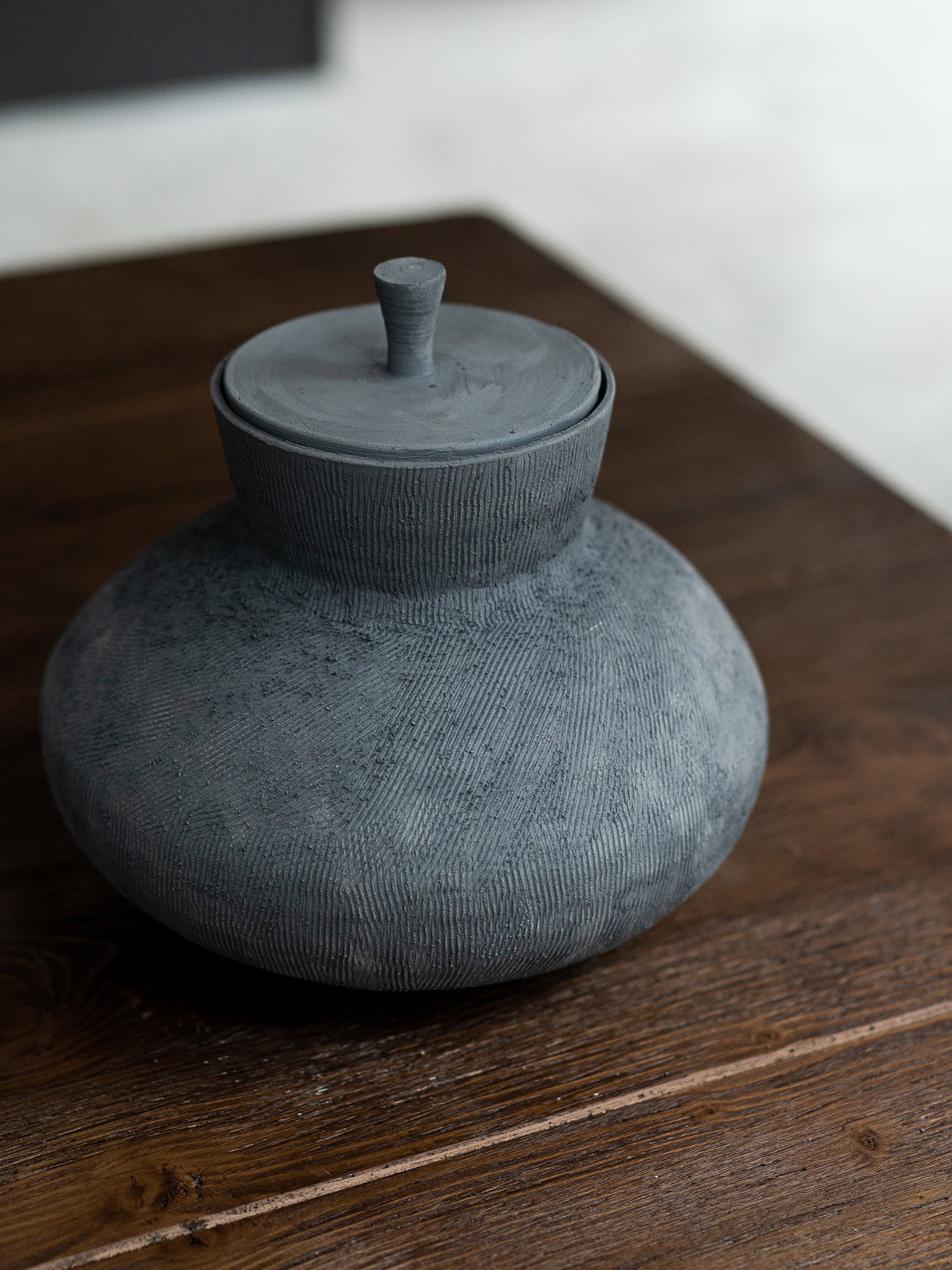Valea black handmade ceramic wall art decor, wabi sabi stoneware – image 2