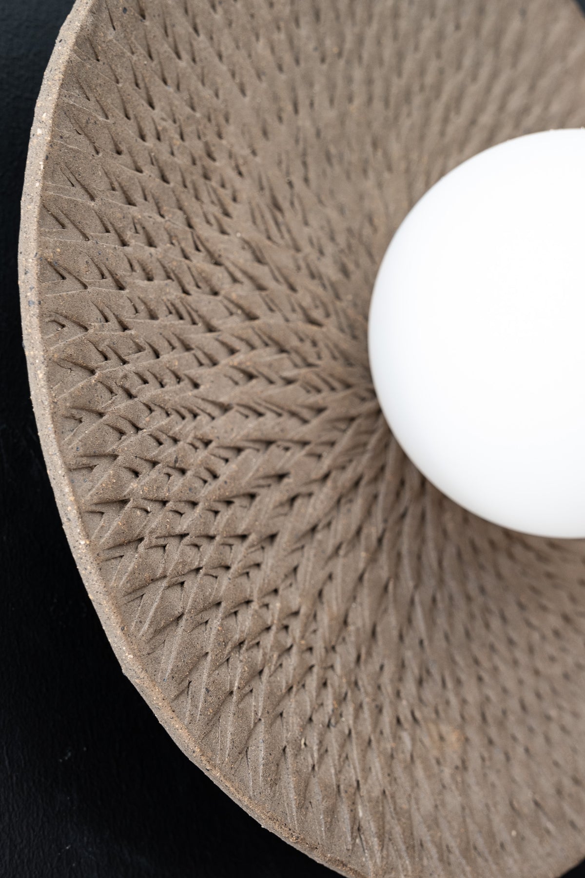 Neris – handmade grey ceramic wall sconce in natural clay, Geza Ceramic – image 3