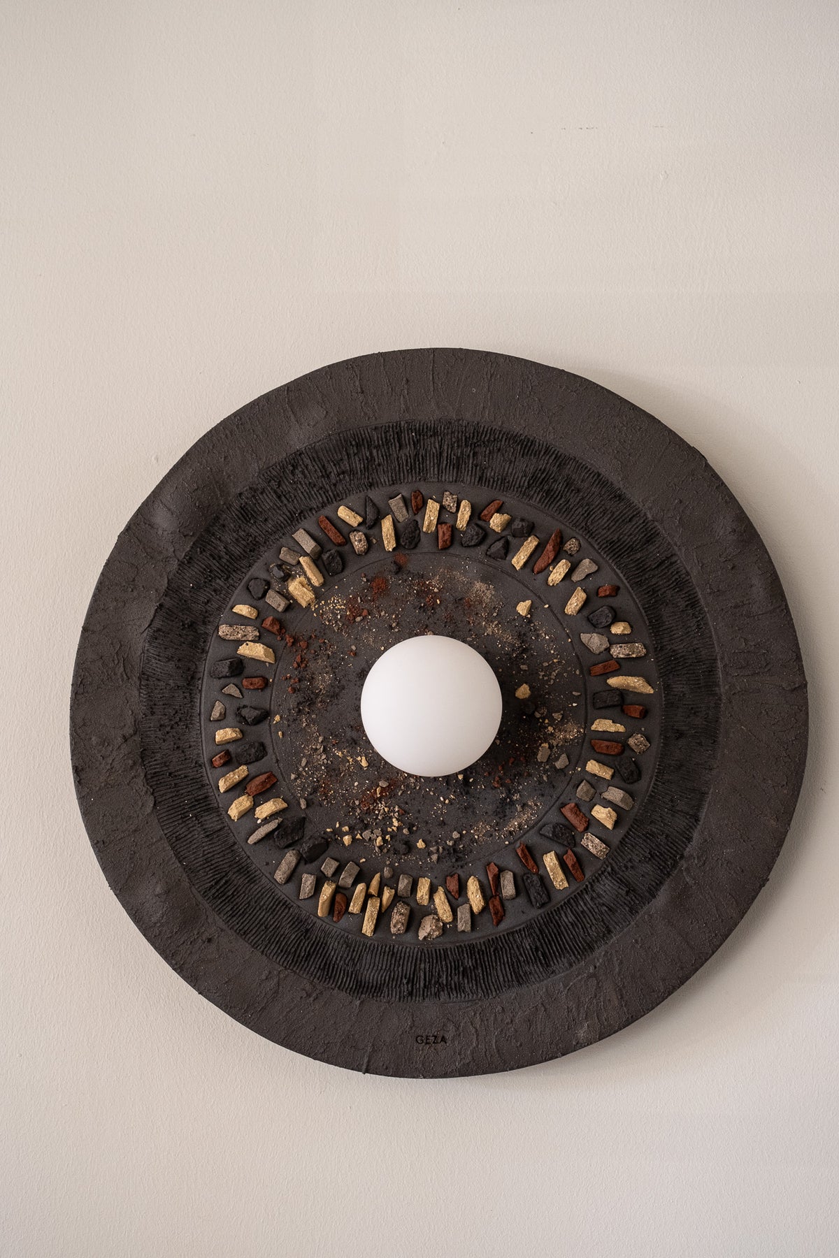 Avena – handmade black ceramic wall sconce in natural clay, Geza Ceramic – image 7