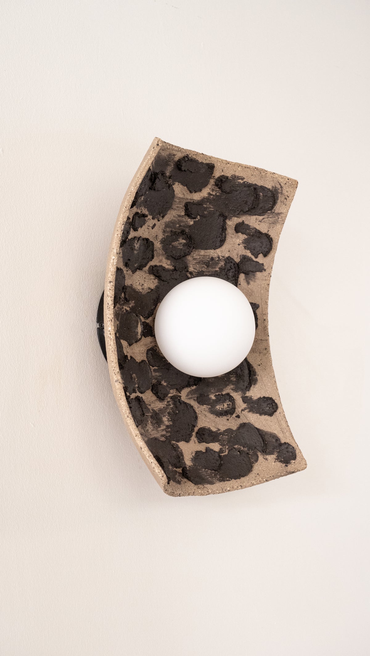 Nysa – handmade brown & black ceramic wall sconce in natural stoneware clay by Geza Ceramic Studio