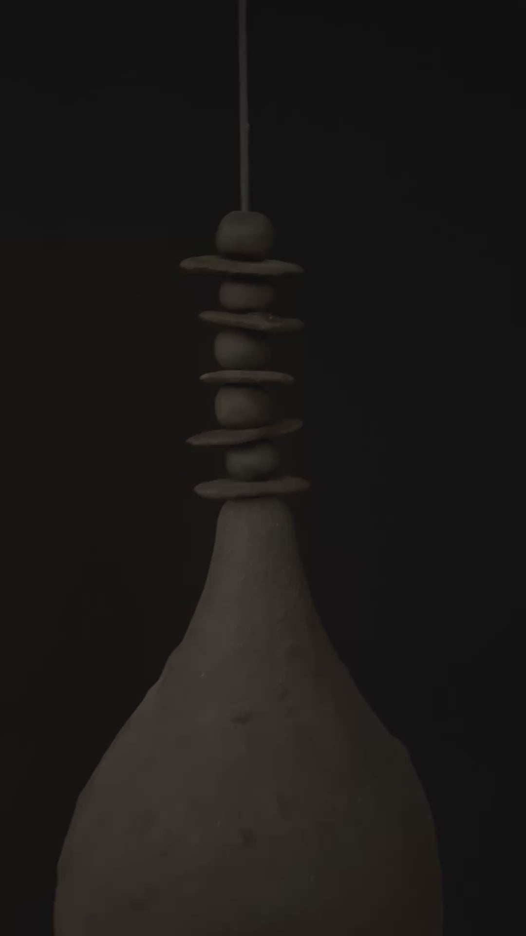 Moderne handgefertigte Keramik Pendelleuchte, Japandi Pendelleuchter, Wohndekor Geschenk